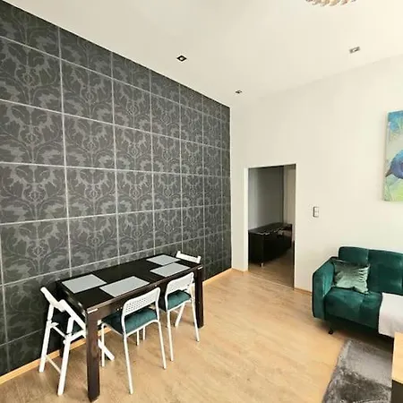 Piotrkowska 132, 80m2 * Lodz (Lodz)