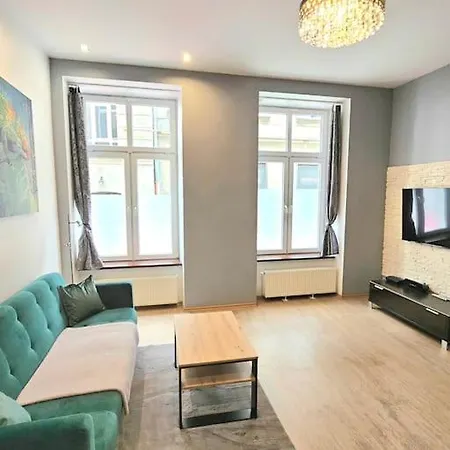 Piotrkowska 132, 80m2 Lodz (Lodz)