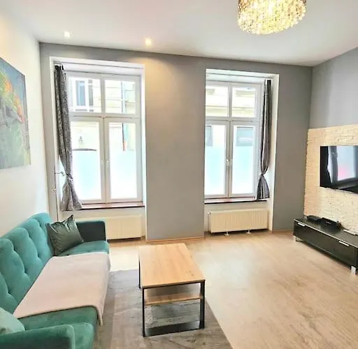 Piotrkowska 132, 80m2 وودج